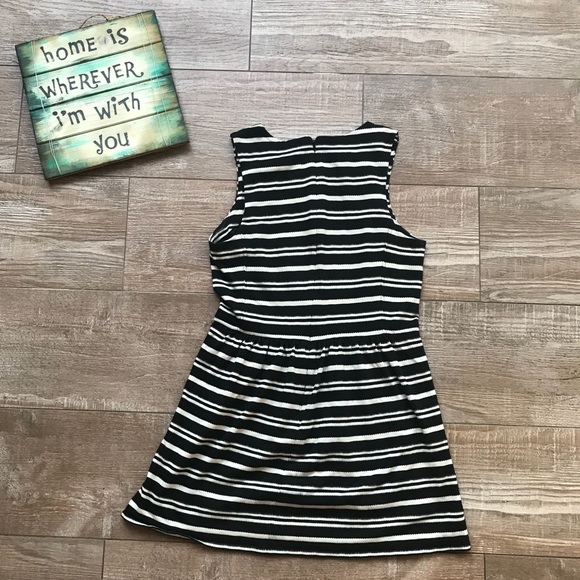 Madewell Black/White Striped Knit Silhouette Dress - Picture 6 of 8